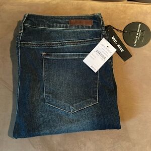 Articles of Society mid-rise classic skinny size 32